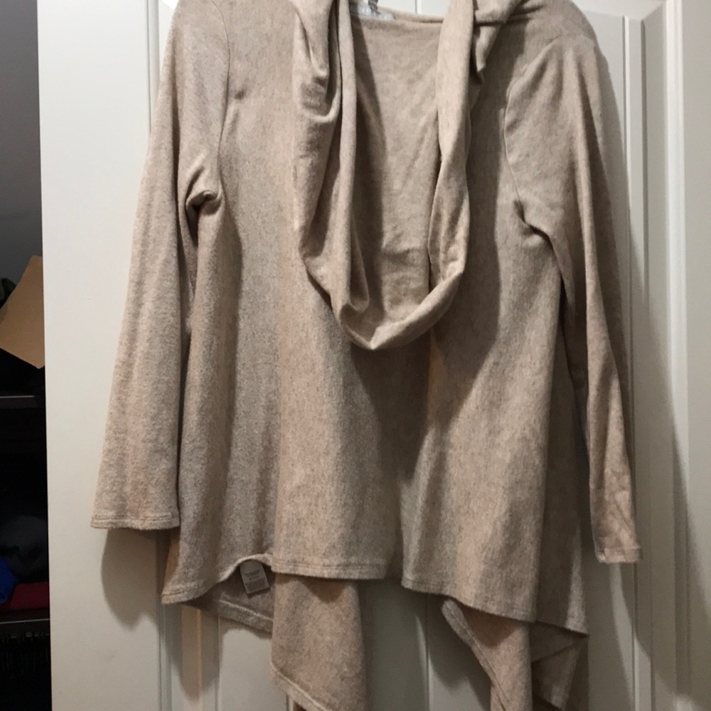 Cardigan - Picture 2 of 2